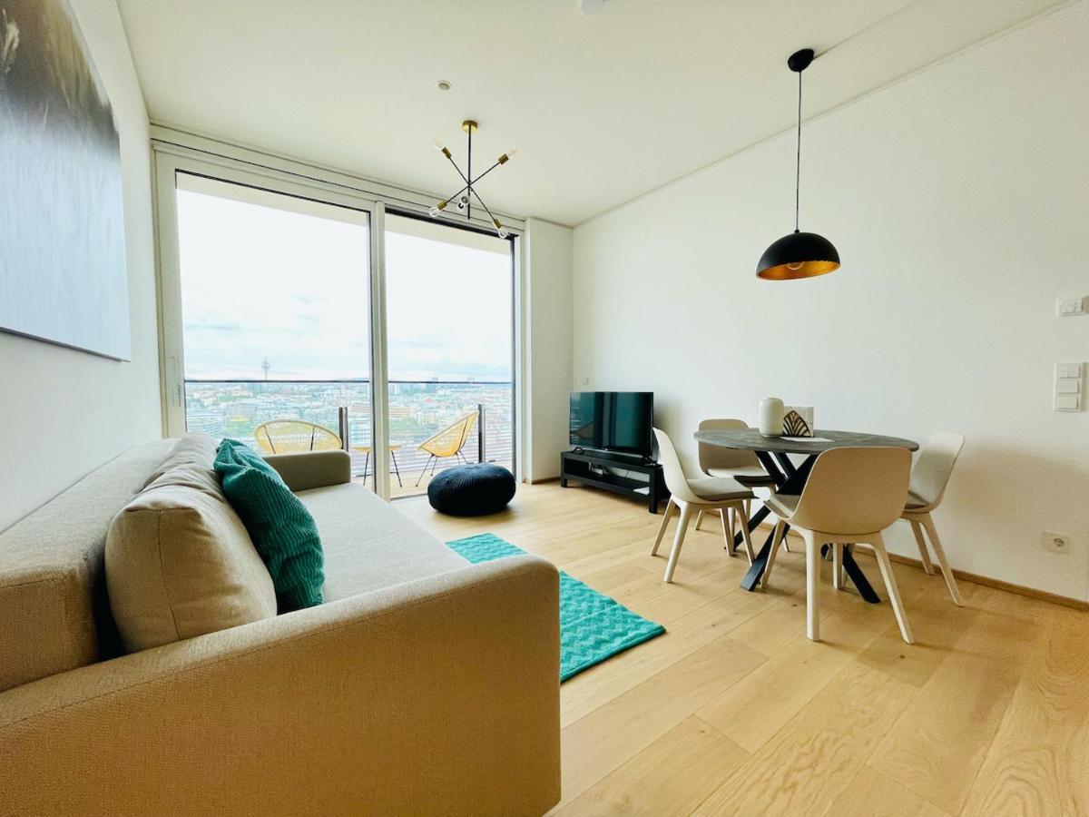 Triiiple Level 20 - Sonnenwohnen Apartment Mit Parkplatz Und Fantastischem Ausblick Bécs Kültér fotó