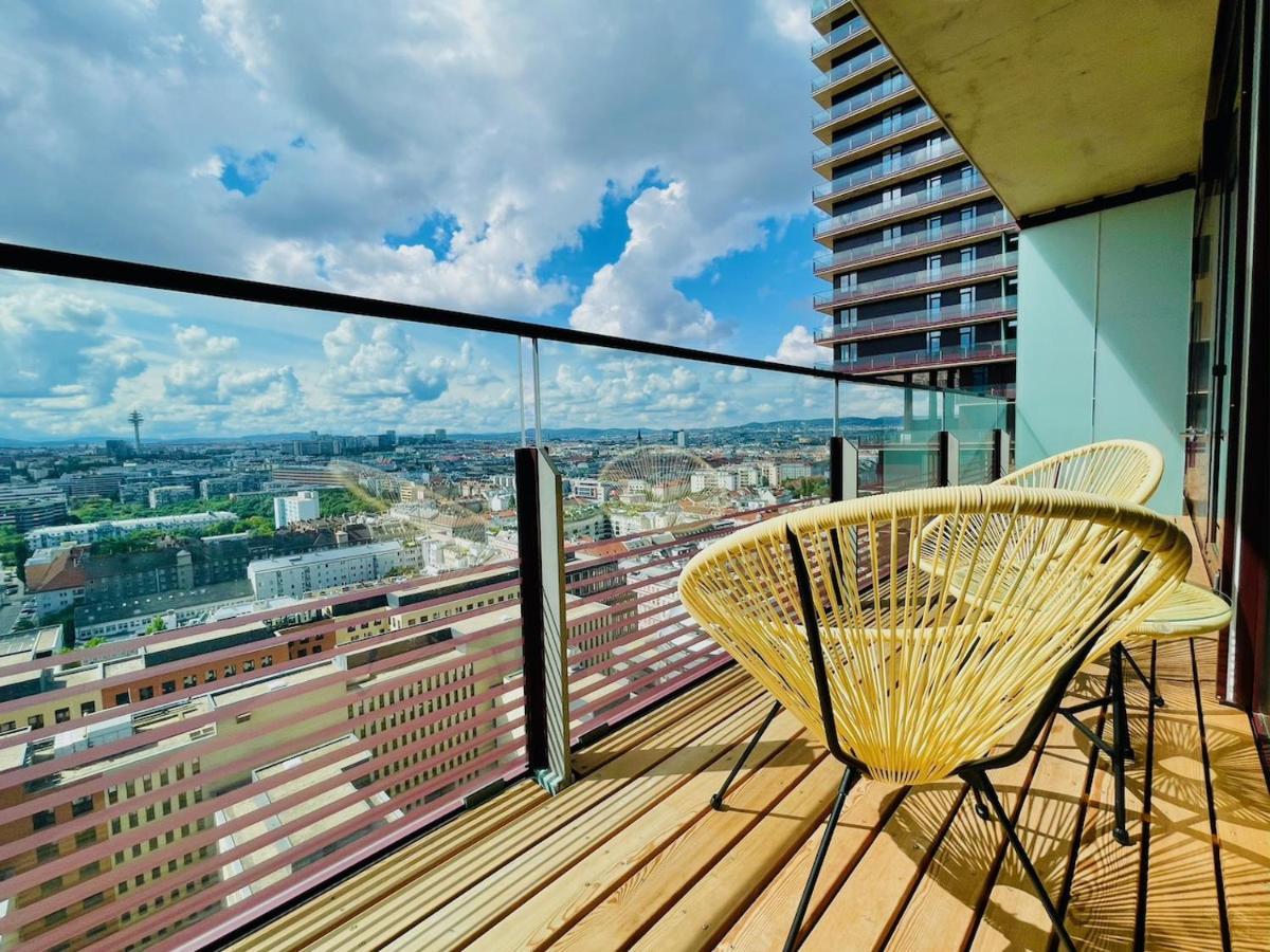 Triiiple Level 20 - Sonnenwohnen Apartment Mit Parkplatz Und Fantastischem Ausblick Bécs Kültér fotó